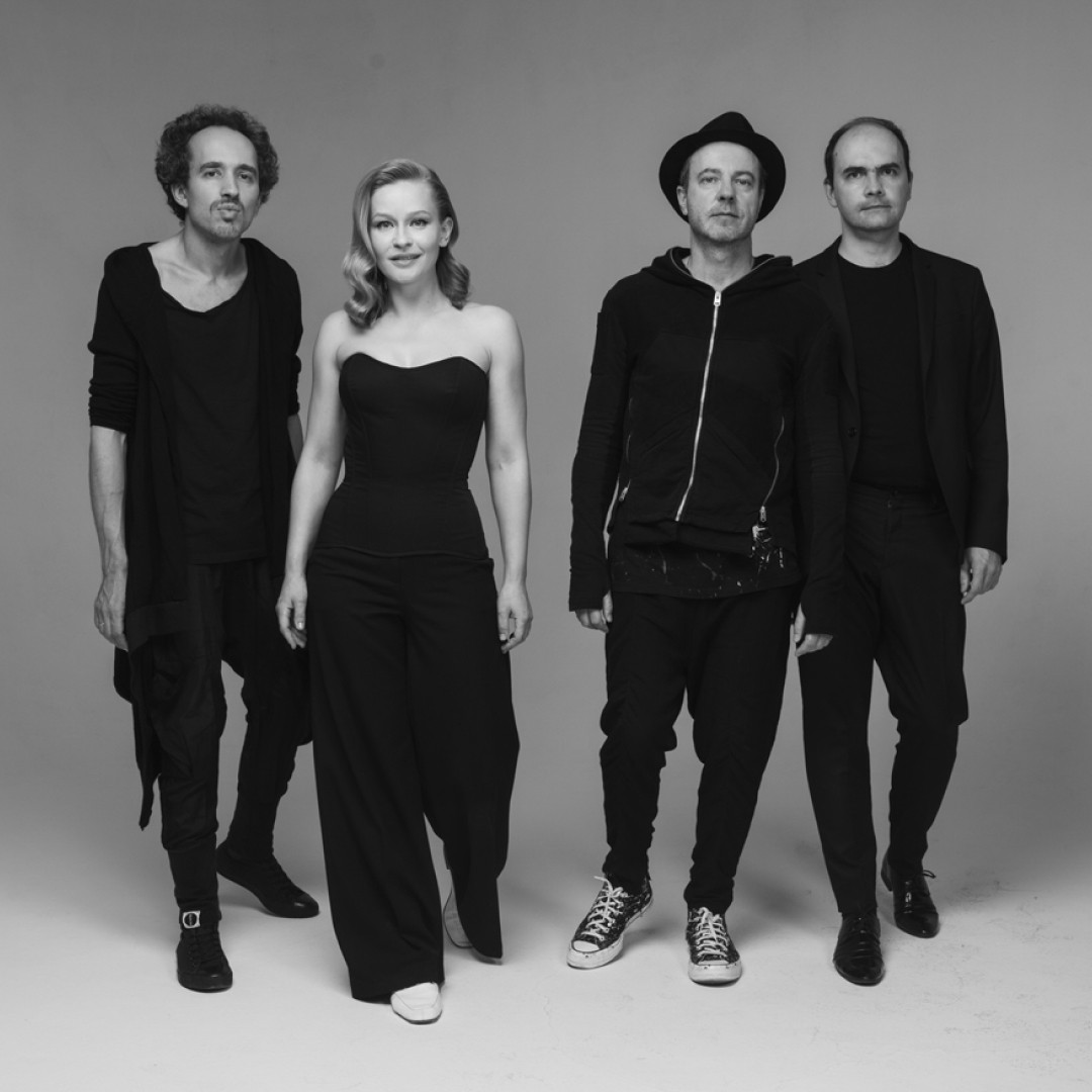 Zero People показали трейлер своего спектакля «Мужчина / Женщина» с ...