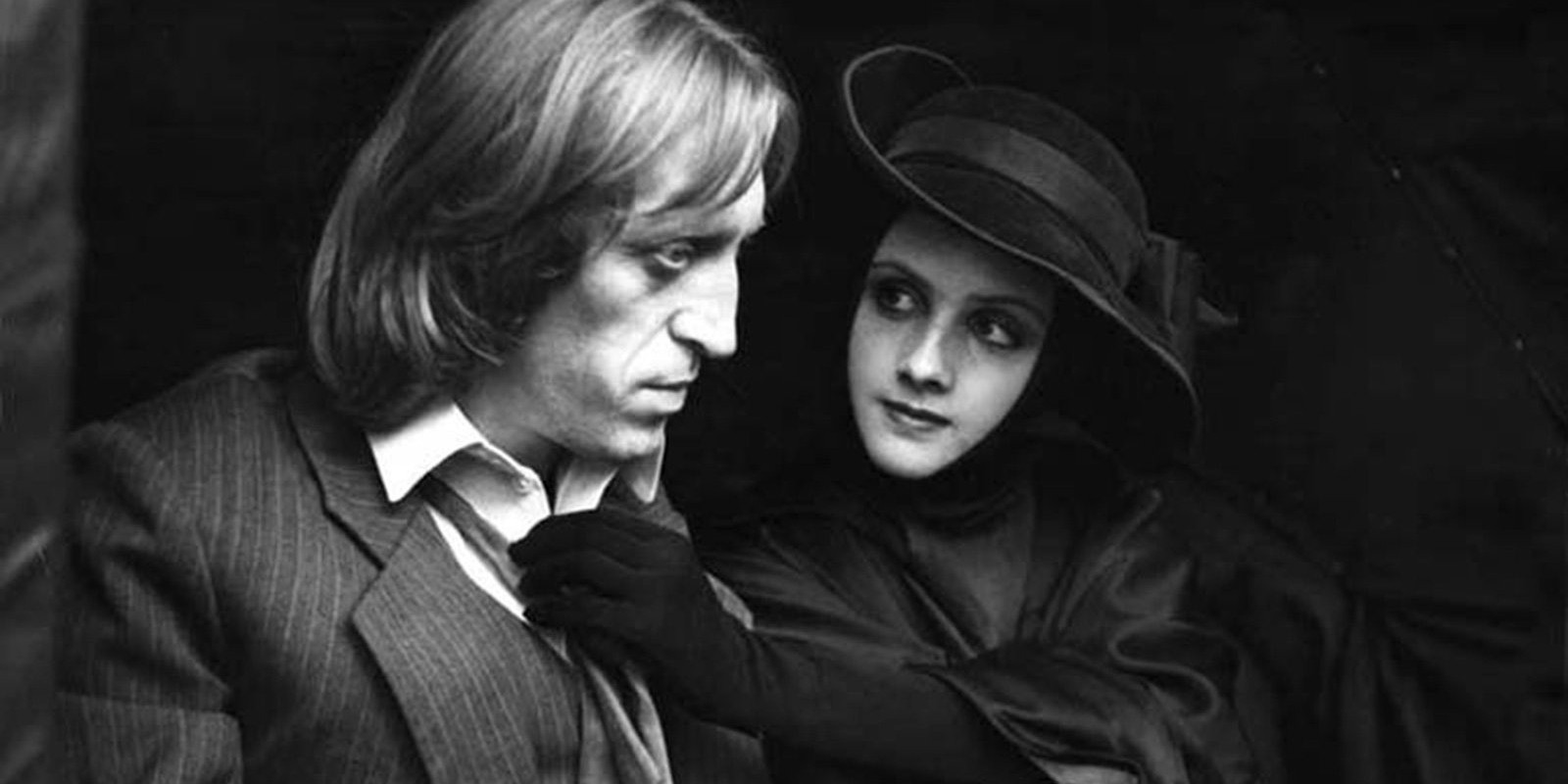 Господин оформитель 1988. Господин оформитель 1988. Господин оформитель фильм 1988. Анна демьяненко господин оформитель. Господин оформитель платон андреевич.